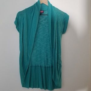 Green sweater thingy